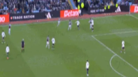 英超烽火第22轮：布莱顿激情主场，进攻热潮能否再燃辉煌？